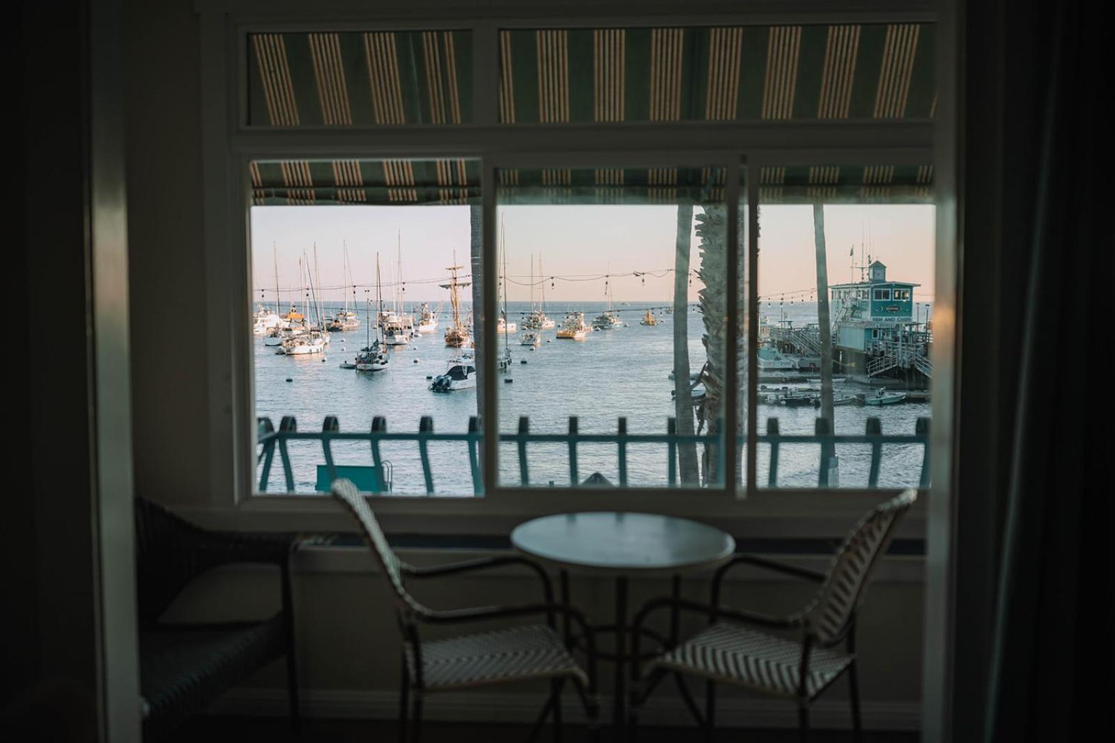 The Edgewater Hotel Avalon Exterior foto