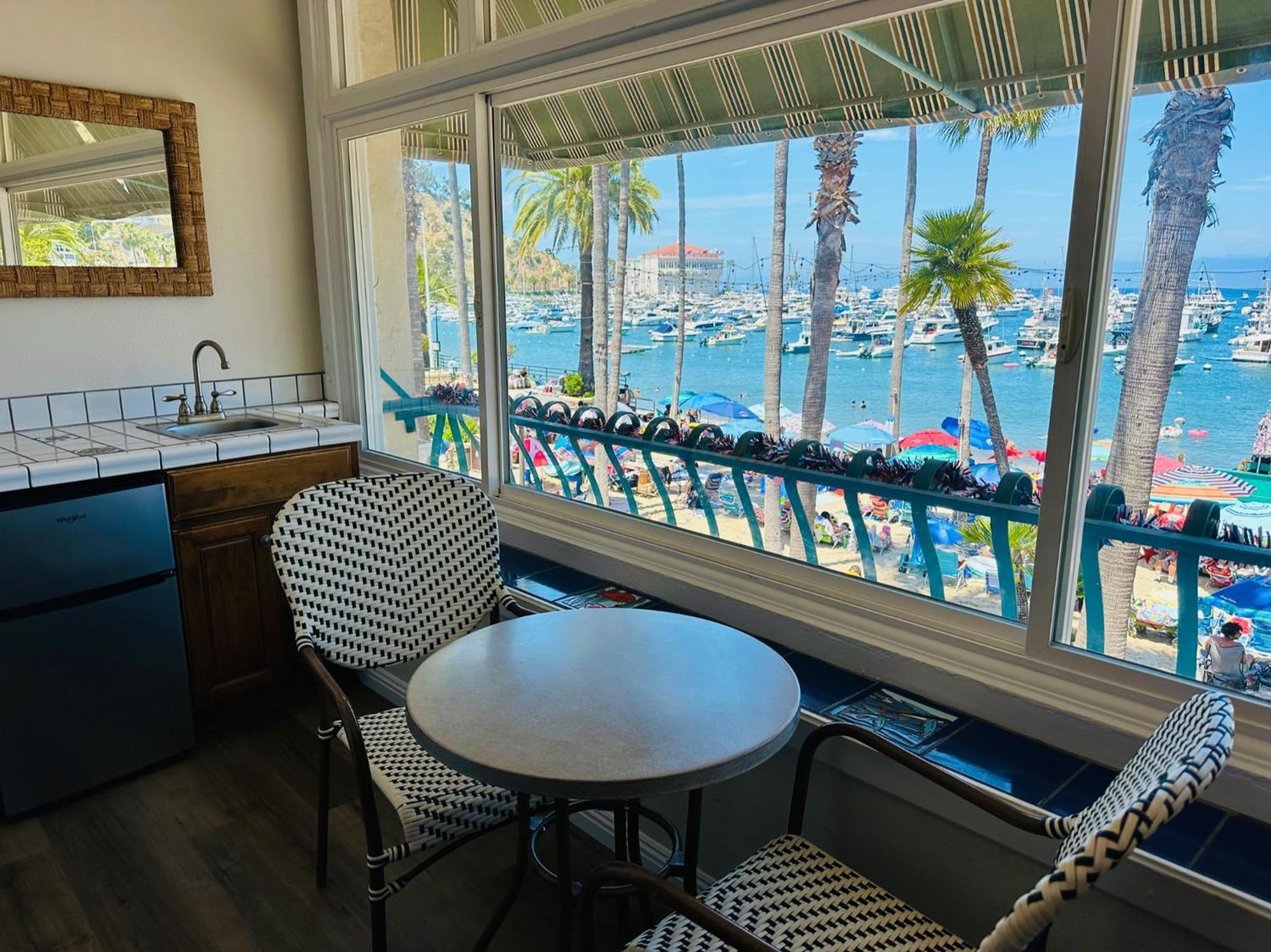 The Edgewater Hotel Avalon Exterior foto